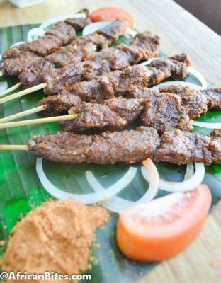  Suya – En Grillade Kryddiga Köttfest Från Qua Igbos Land