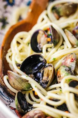  Spaghetti alle Vongole – En Krämiga Sjömatslåtta Med En Snygg Citrussprut! 